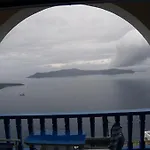 Kafieris View 公寓式酒店 菲罗斯特法尼
