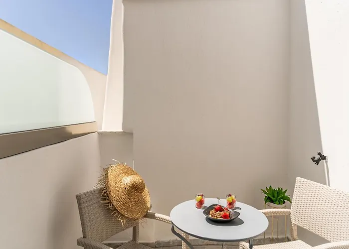 Aparthotel Kafieris View Firostefani