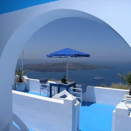 Ξενοδοχείο με διαμερίσματα Kafieris View 4*