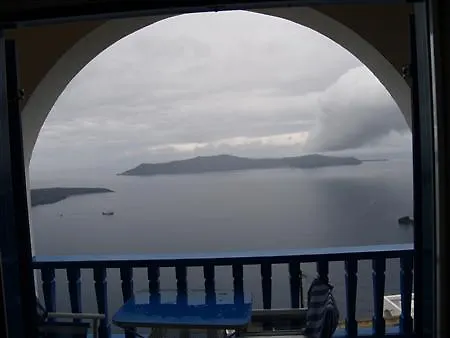 Kafieris View 아파트호텔 피로스테파니