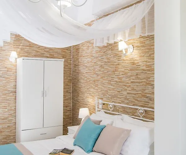 Kafieris View 아파트호텔 4*